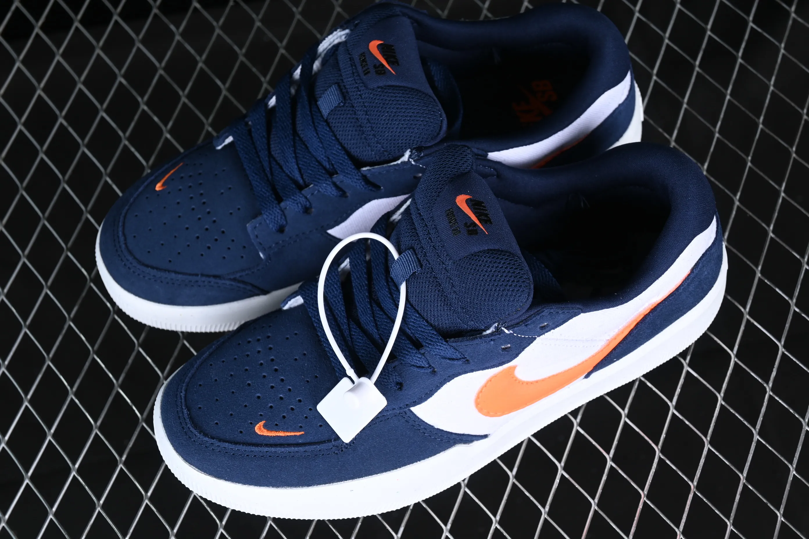 All categories Nk SB Dunk series Nk Force 58 simplified skateboard shoes Nk SB Force 58 Nike simplified retro skateboard shoes DV5477-401
